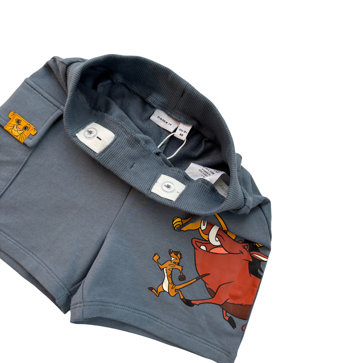 Name it šorti Lion King